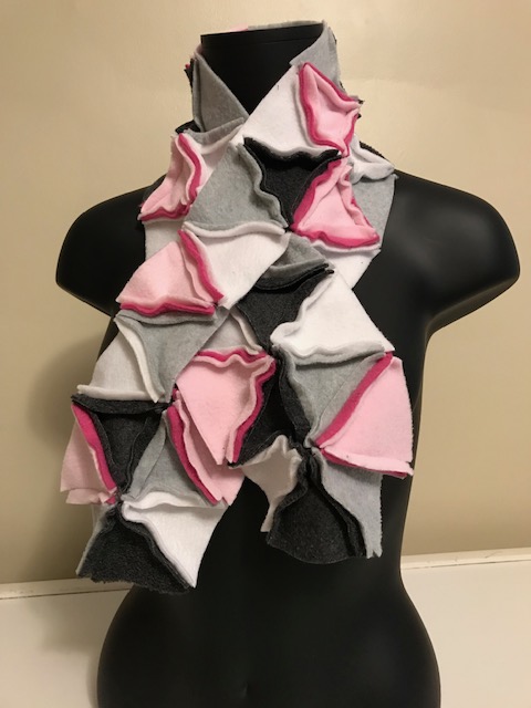 cozy collar - peek-a-boo pink